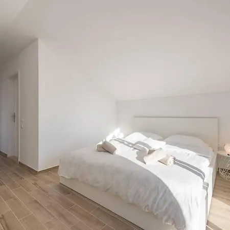 Holiday home Magali *